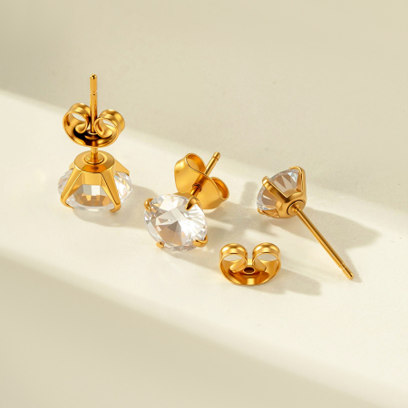 Boucle d'oreille piercing simple en acier inoxydable étanche couleur or avec zircon (1 pièce) 2