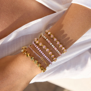 Bracelet À Maillons Pour Femme, En Acier Inoxydable Doré, Avec Motif Cœur (1 Pièce). h5 Image3