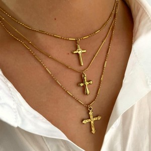 Collier Pendentif Croix En Acier Inoxydable Étanche Couleur Or (1 Pièce) h5 Image3