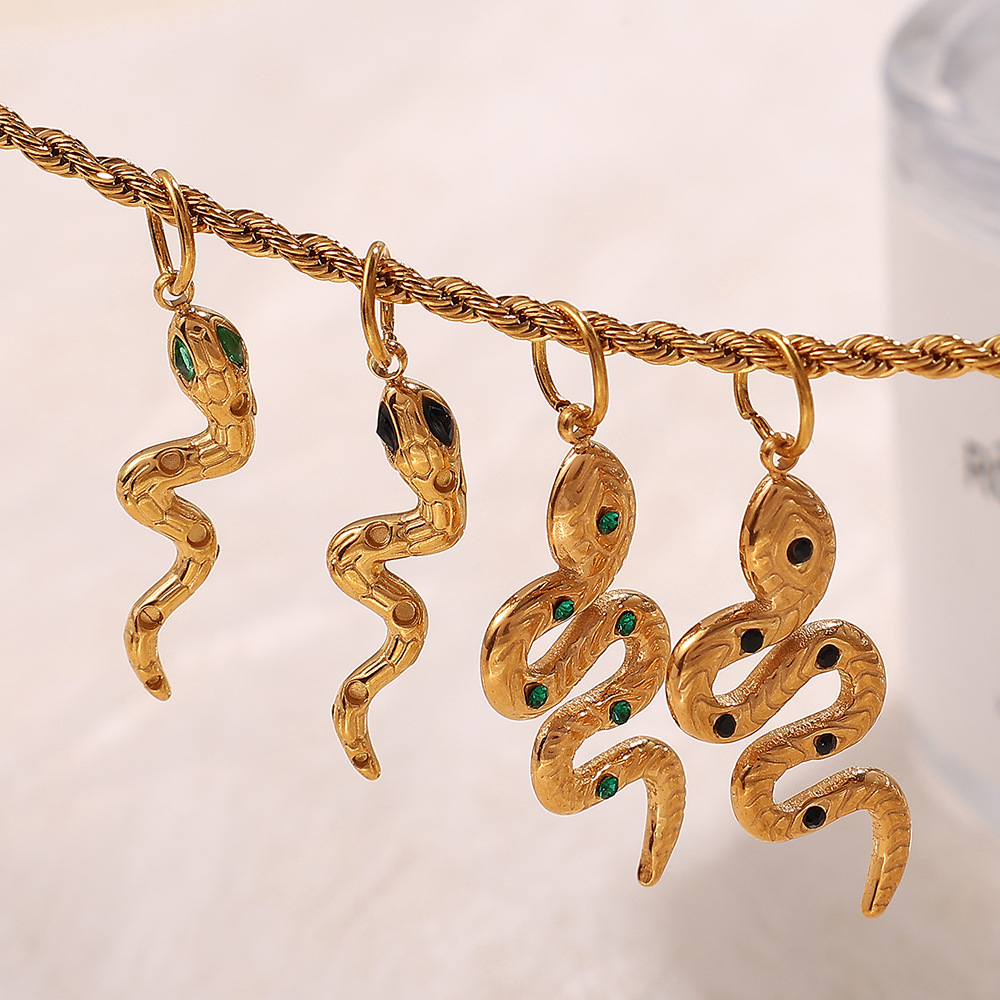 Pendentif Serpent Étanche En Acier Inoxydable Couleur Or (1 Pièce) Image2