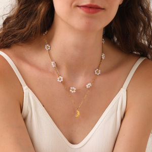 Colliers Pendentifs Pour Femmes En Acier Inoxydable Doré, Motif Fleur Douce h5 Image3
