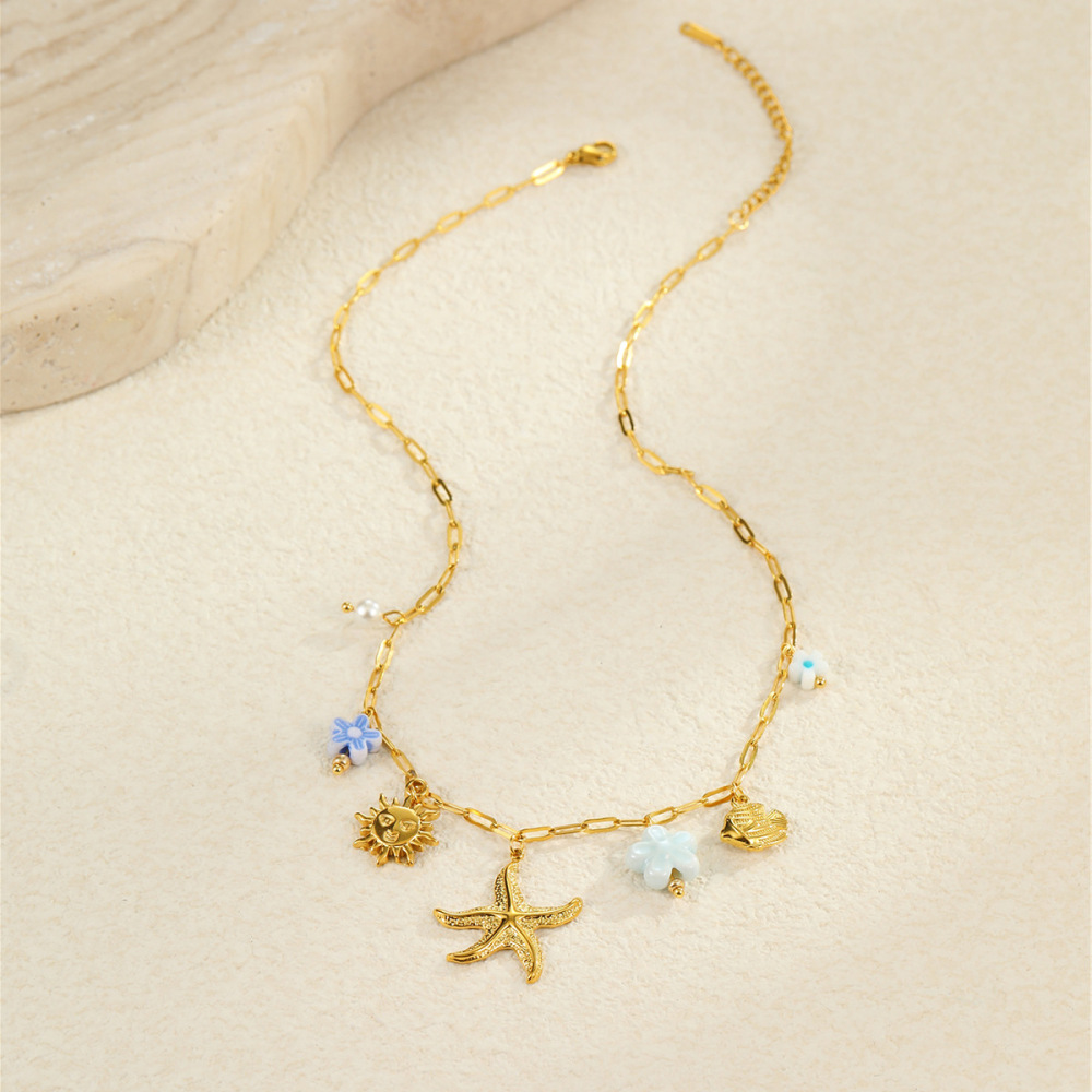 Colliers Pendentifs Romantiques Géométriques En Acier Inoxydable Étanche Couleur Or Pour Femmes Image3