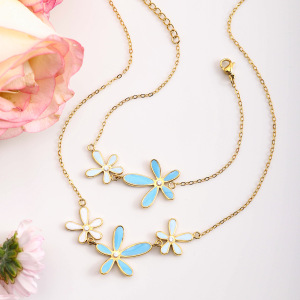 Collier Pendentif Femme En Acier Inoxydable Doré, Orné D'Une Fleur Délicate (1 Pièce) h5 Image7