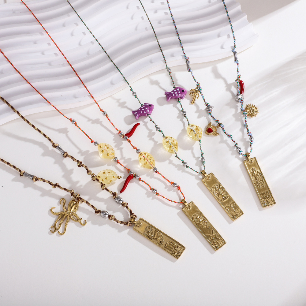 Collier Pendentif Élégant Rectangulaire En Acier Inoxydable Étanche Couleur Or Pour Femme (1 Pièce) h5Image4