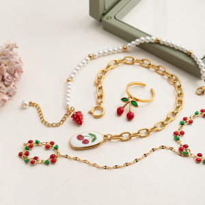 Bracelet À Breloques Pour Femme, 1 Pièce, Motif Fruits Mignons Et Éclatants, En Acier Inoxydable Étanche, Couleur Or h5 Image7