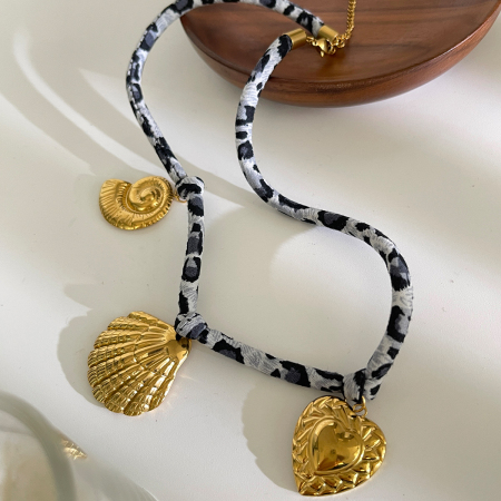 Collier pendentif étanche en acier inoxydable couleur or (1 pièce) 2