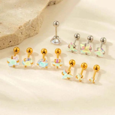 Boucles d'oreilles piercing femme en acier inoxydable transparent brillant en forme de cœur, ornées de zircon et étanches (1 pièce).