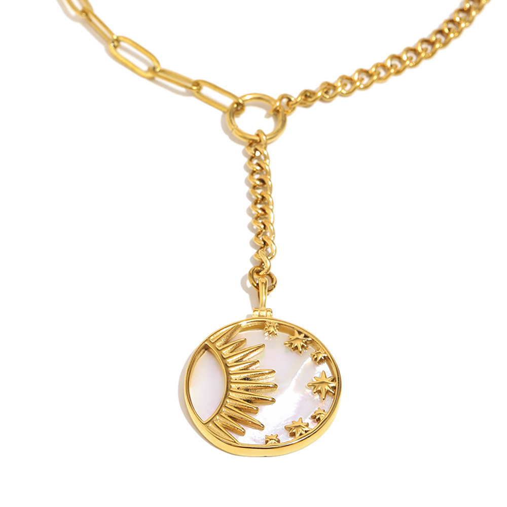 1 Paire De Colliers Pendentifs Classiques Soleil/Lune En Acier Inoxydable Étanche Pour Femmes, Collection Simple Series 