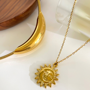 Collier Pendentif Soleil En Acier Inoxydable Étanche Couleur Or h5 Image5