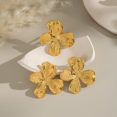 Ensemble de boucles d'oreilles à motif floral en acier inoxydable étanche couleur or