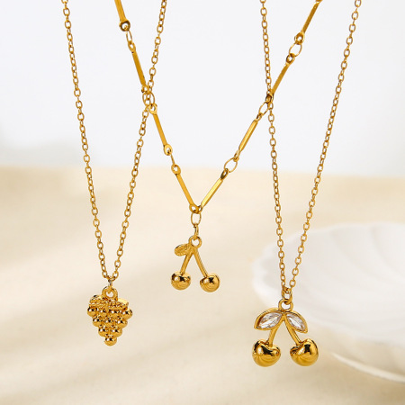 Colliers pendentifs pour femmes, collection romantique Sweet Plant, en acier inoxydable étanche, couleur or et zircon.