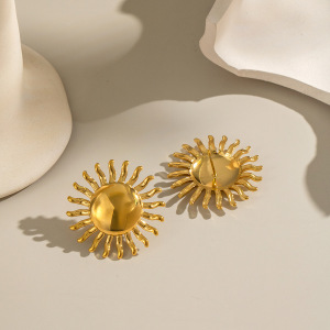 1 Paire De Boucles D'Oreilles À Clous Sun En Acier Inoxydable Étanche Couleur Or h5 Image2