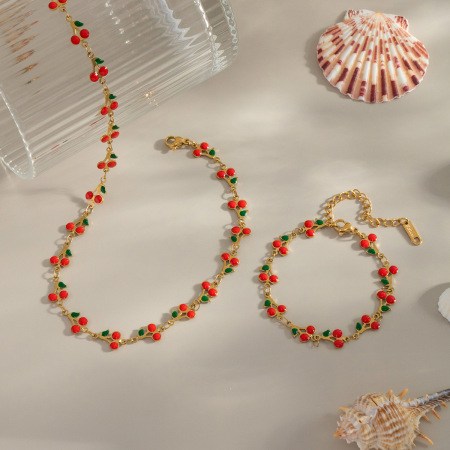 Collier à maillons en acier inoxydable couleur or, étanche, avec pendentif cerise douce (1 pièce)