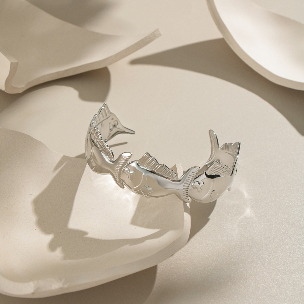 Bracelet Manchette En Acier Inoxydable Doré, Étanche, Motif Poisson (1 Pièce) Image4