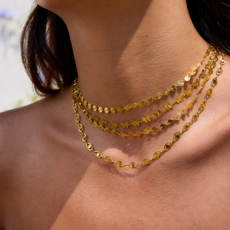 Collier Chaîne Femme Classique En Acier Inoxydable, Couleur Or, Imperméable, Orné D'Un Coquillage (1 Pièce)