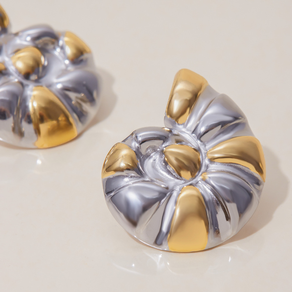 1 Paire De Boucles D'Oreilles Puces Pour Femme, En Acier Inoxydable Imperméable Et Or, Motif Coquillage. Image8