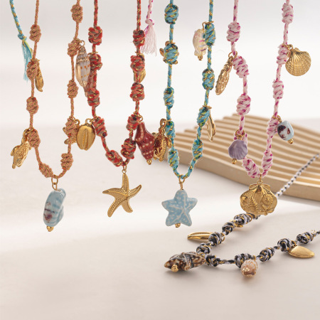 Collier tressé étanche en acier inoxydable Oceanic couleur or (1 pièce)