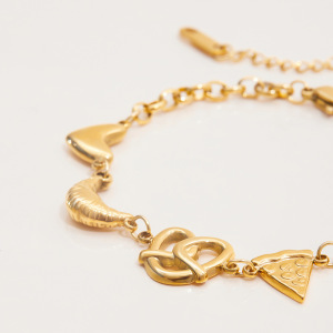 Bracelet À Breloques Pour Femme, En Acier Inoxydable, Couleur Or, En Forme D'Aliment (1 Pièce). h5 Image5