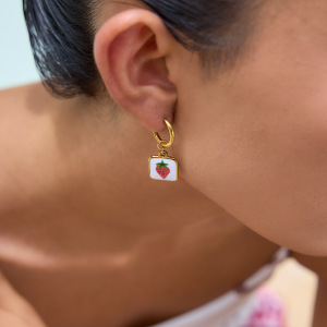 1 Paire De Colliers Pendentifs Pour Femmes En Acier Inoxydable Couleur Or, Couleur Cerisier Naturel h5 Image3