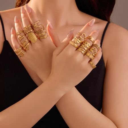 Bagues ajustables pour femmes, en acier inoxydable, couleur or, étanches et géométriques, style quotidien.