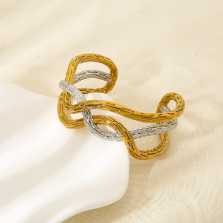 Bracelet jonc étanche pour femme en acier inoxydable à motif ondulé creux 2