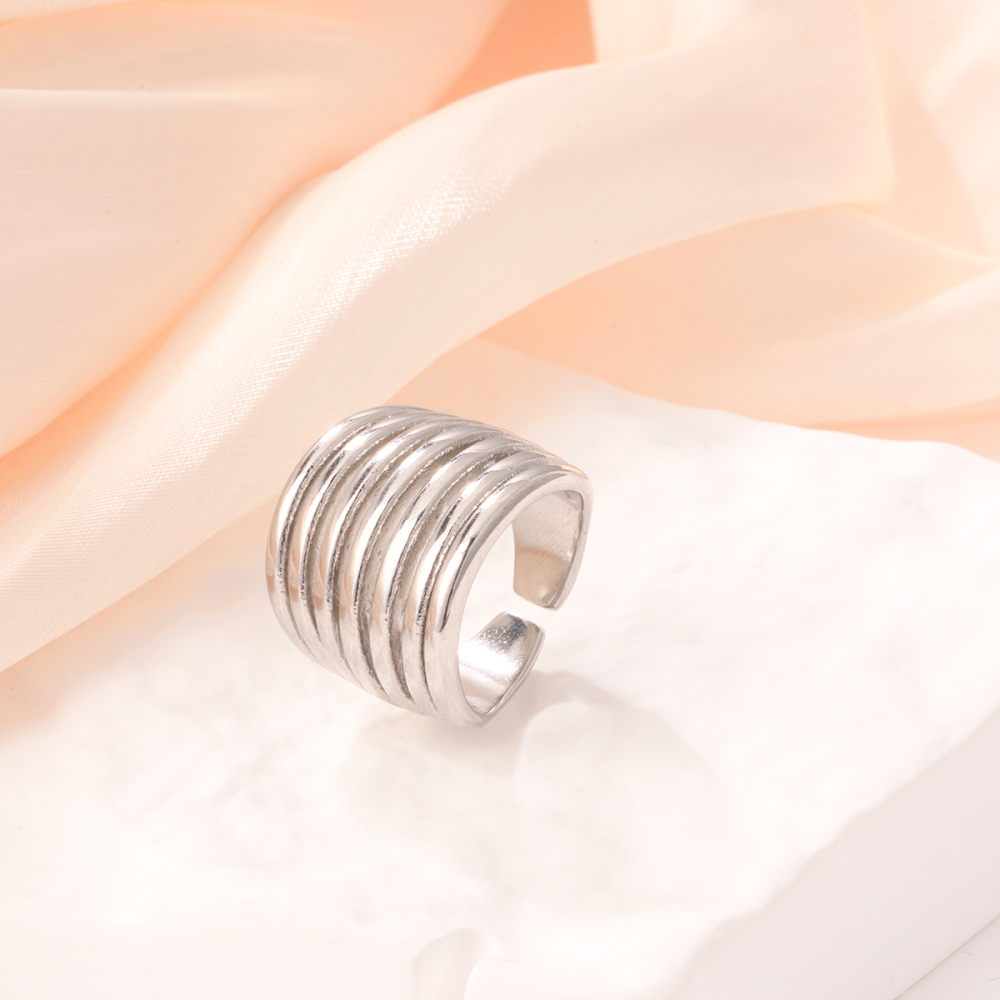 Bague Daily Strip Simple Series En Acier Inoxydable Étanche Couleur Or (1 Pièce) Image6