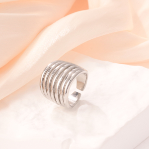 Bague Daily Strip Simple Series En Acier Inoxydable Étanche Couleur Or (1 Pièce) h5 Image6