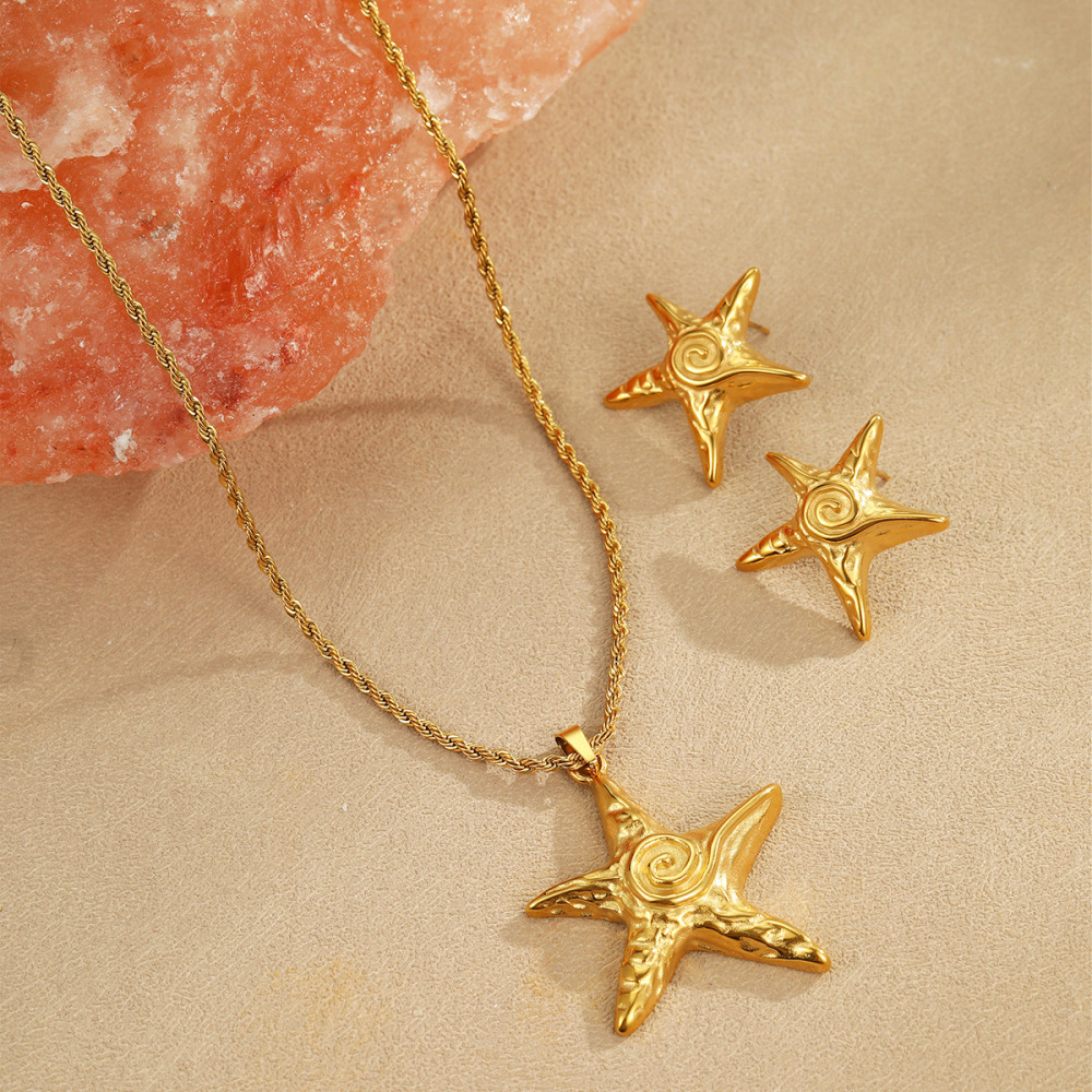 Colliers Pendentifs Pour Femmes Vacation Star En Acier Inoxydable Étanche Couleur Or Image2
