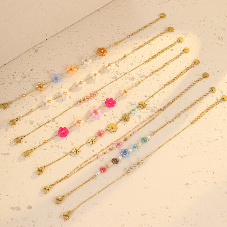 Bracelets à maillons pour femmes Sweet Flower en acier inoxydable étanche couleur or 2