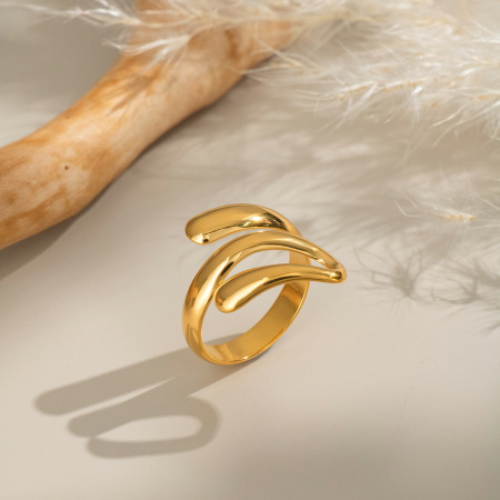 Bague minimaliste étanche en acier inoxydable couleur or (1 pièce)