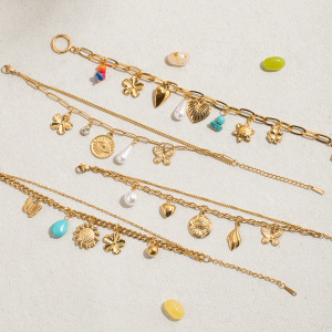 Bracelet À Breloques Pour Femme, Motif Cœur De Vacances, En Acier Inoxydable, Étanche, Couleur Or (1 Pièce). h5 Image7