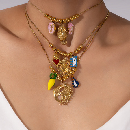 Collier Pendentif Femme Élégant En Forme De Cœur, En Acier Inoxydable Doré, Étanche, Collection Romantique (1 Pièce)