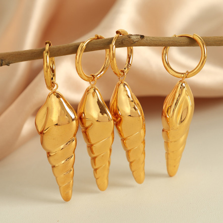 1 paire de boucles d'oreilles pendantes en acier inoxydable étanche couleur or