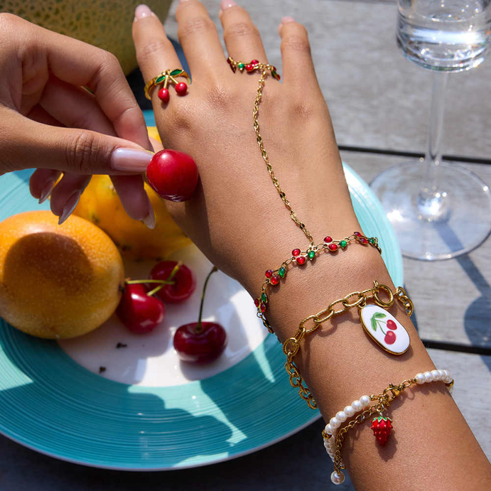 Bracelet À Breloques Pour Femme, 1 Pièce, Motif Fruits Mignons Et Éclatants, En Acier Inoxydable Étanche, Couleur Or Image3