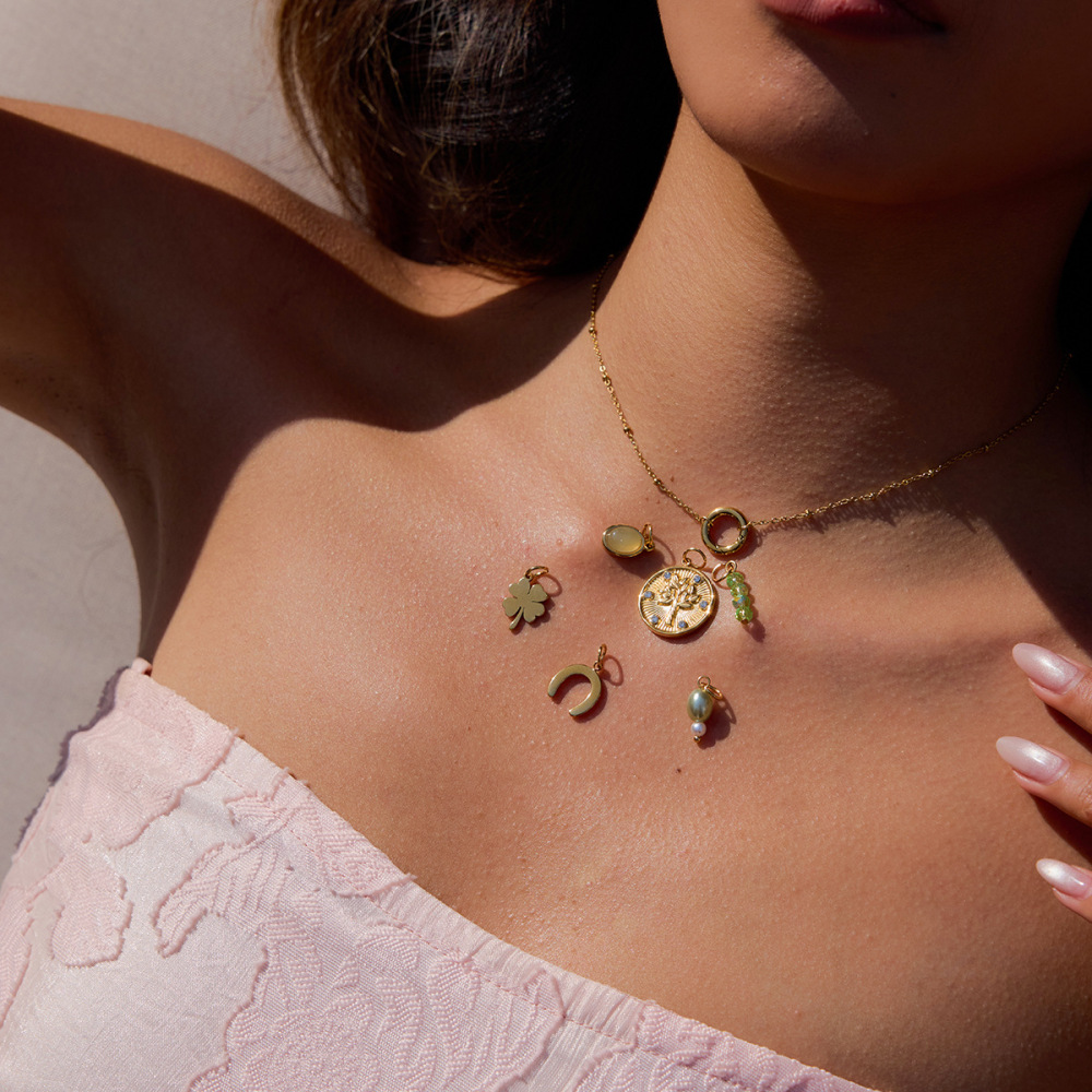 Collier Pendentif Trèfle Personnalisable En Acier Inoxydable, Étanche, Couleur Or, Pour Femme (1 Pièce) Image9