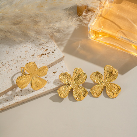 Ensemble de boucles d'oreilles à motif floral en acier inoxydable étanche couleur or 2