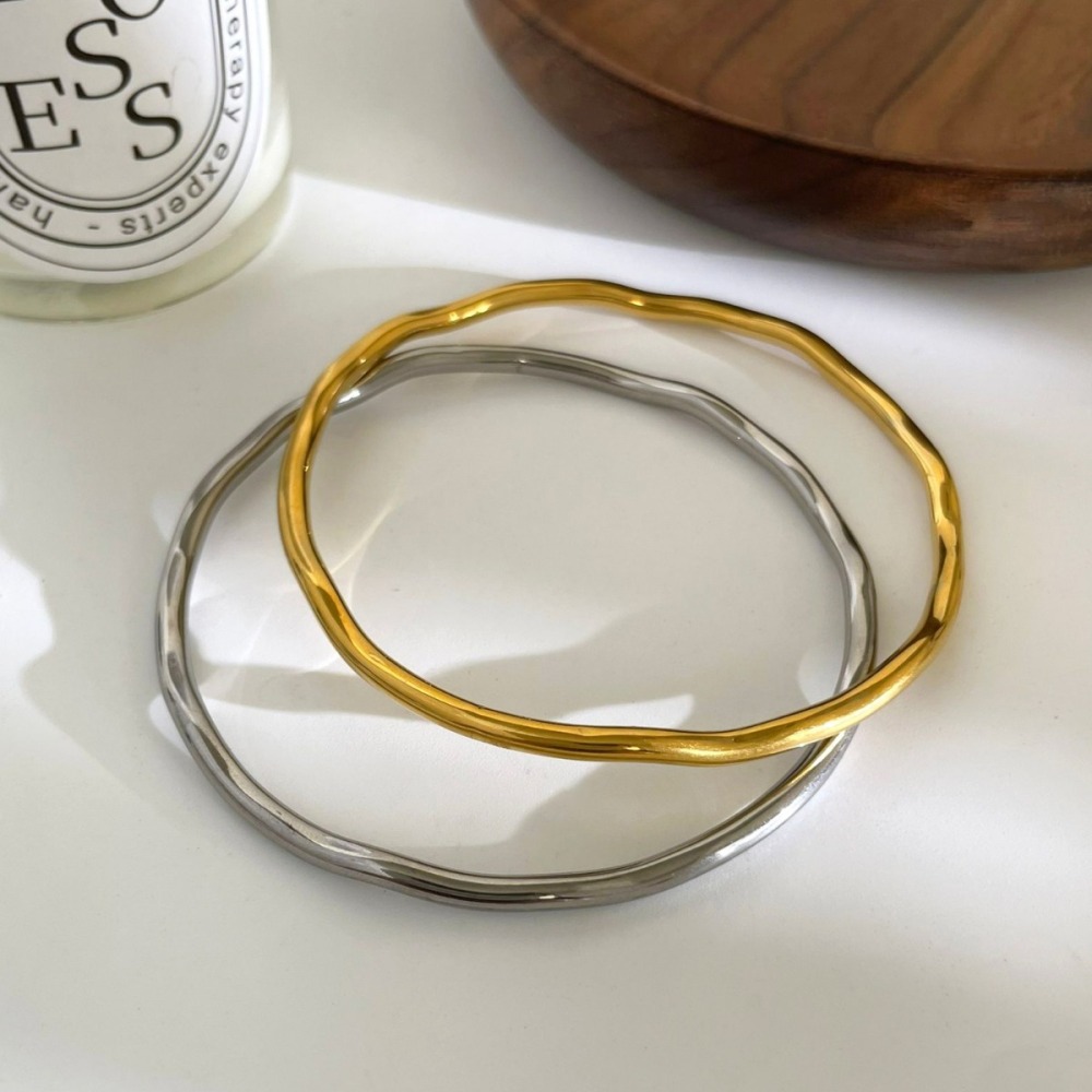 Bracelet Simple En Acier Inoxydable Étanche Couleur Or (1 Pièce) Image4