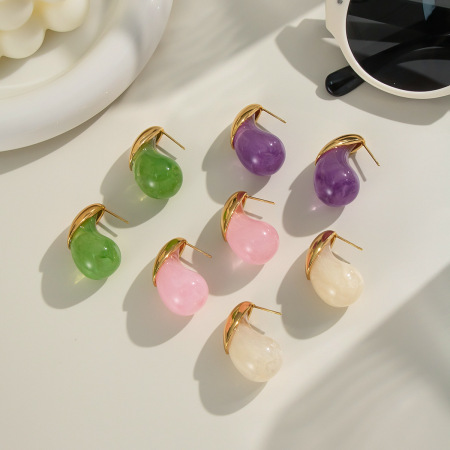 1 paire de boucles d'oreilles en forme de goutte
