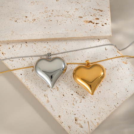 Collier pendentif simple en forme de cœur, en acier inoxydable étanche, couleur or 2