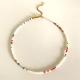 Collier de perles blanches 