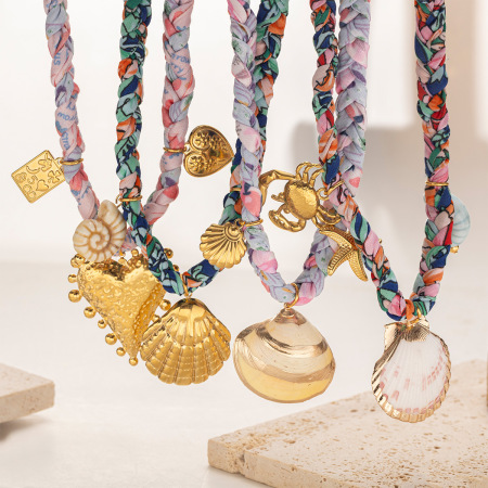 Collier pendentif coquillage couleur or, en acier inoxydable étanche, pour vacances romantiques (1 pièce)