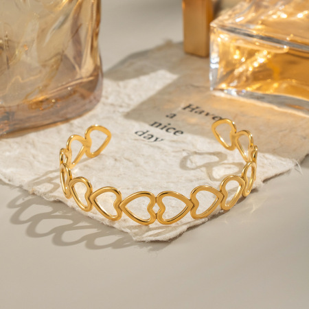 Bracelet manchette classique en acier inoxydable doré, motif cœur, 1 pièce