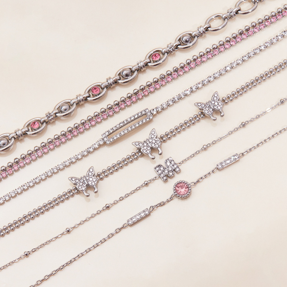 Bracelet Chaîne Femme En Acier Inoxydable Étanche Avec Lettre Mignonne (1 Pièce) - Collection Luxe Image4