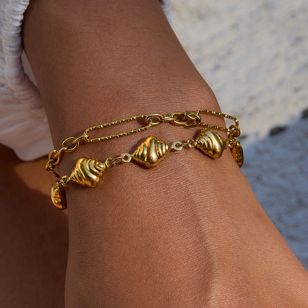 Bracelet À Breloques Pour Femme, Motif Croissant Simple, En Acier Inoxydable Étanche, Couleur Or (1 Pièce). Image6