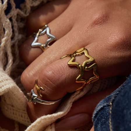 Bague classique Star en acier inoxydable étanche couleur or (1 pièce)
