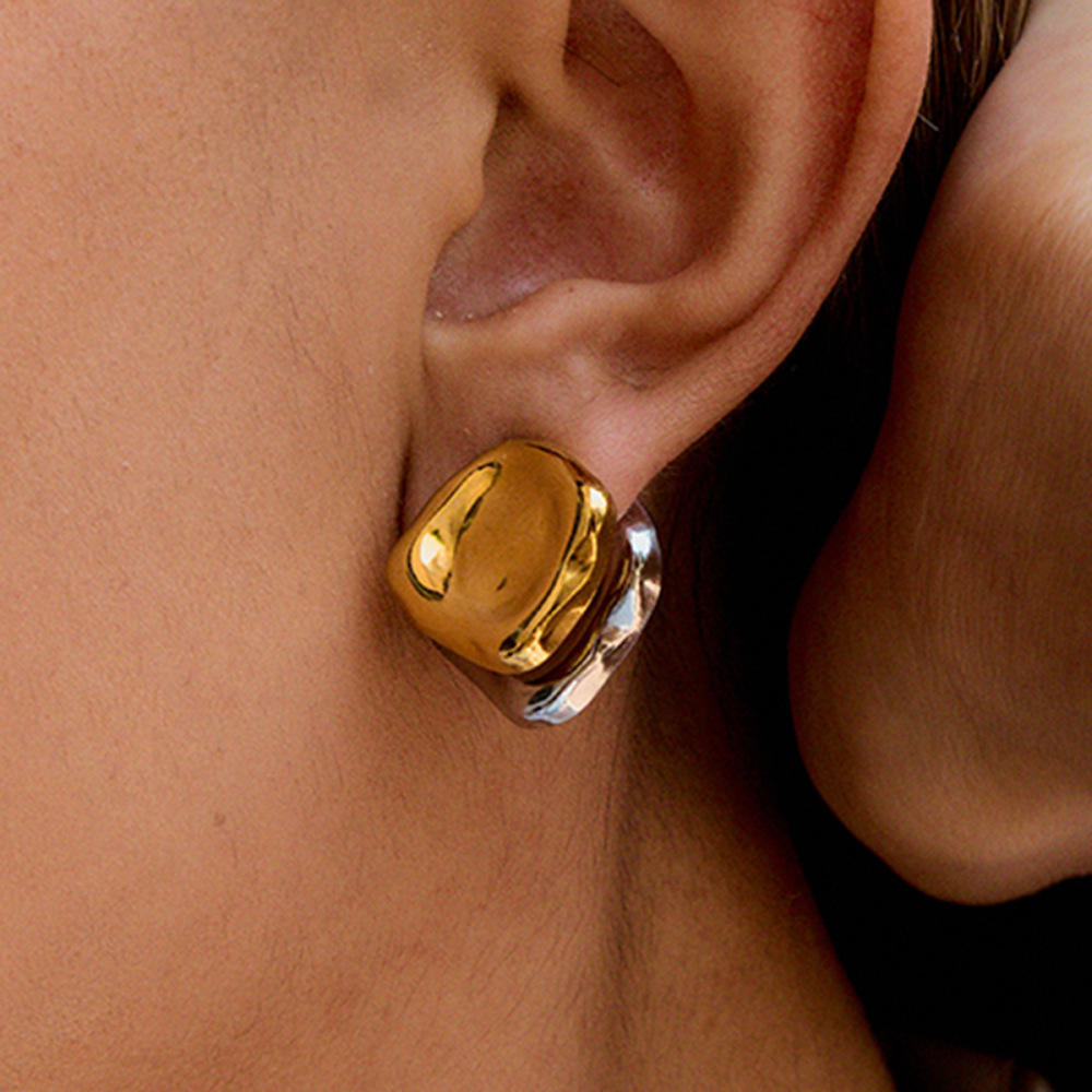 Boucles D'Oreilles Puces Rectangulaires Pour Femme, Collection Simple Series Personality, En Acier Inoxydable Étanche, Couleur Or (1 Paire). Image4