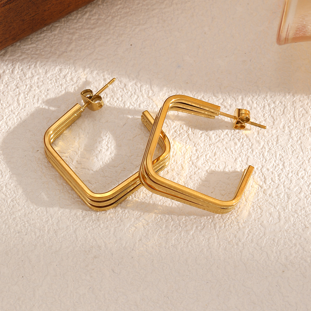 1 Paire De Boucles D'Oreilles À Clous En Acier Inoxydable Étanche Couleur Or Image2