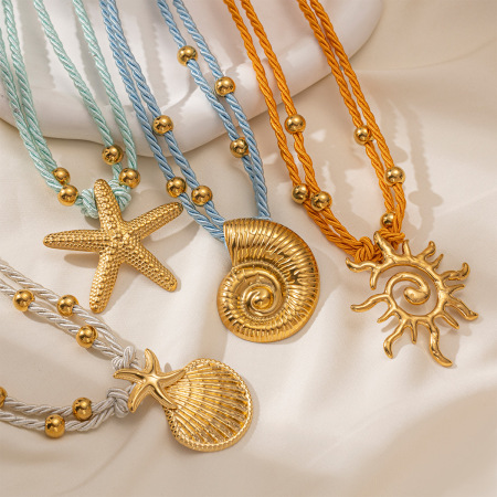 Collier tressé en acier inoxydable doré, imperméable, en forme d'étoile de mer (1 pièce)