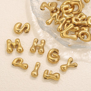 Pendentif Femme Étanche En Acier Inoxydable, Personnalisable Avec Une Lettre (1 Pièce) h5 Image3