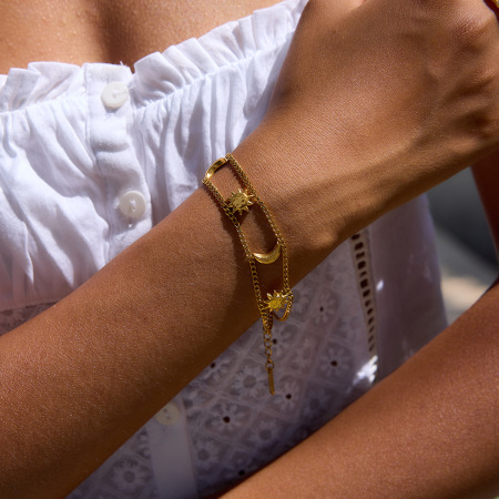 Bracelet chaîne femme rétro soleil et lune en acier inoxydable étanche couleur or (1 pièce)